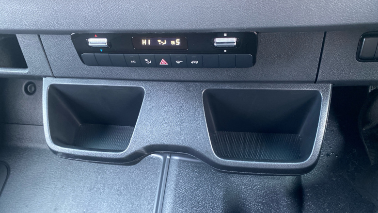 Mercedes-Benz Sprinter 315Cdi L2 Diesel Rwd 3.5t H2 Pro Van 9G-Tronic